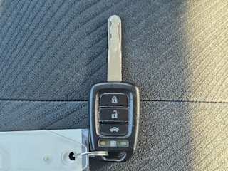 2016 Honda Accord LX - Photo 24