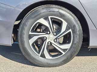 2016 Honda Accord LX - Photo 14