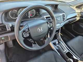 2016 Honda Accord LX - Photo 8