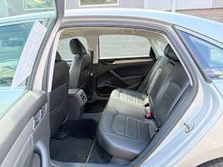 1VWBS7A39EC118572