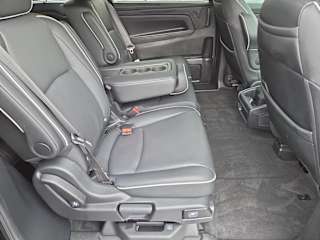 2025 Honda Odyssey Touring - Photo 17