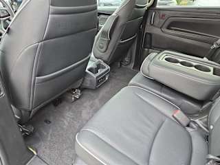 2025 Honda Odyssey Touring - Photo 18
