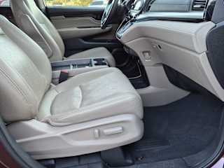 2019 Honda Odyssey Elite - Photo 17