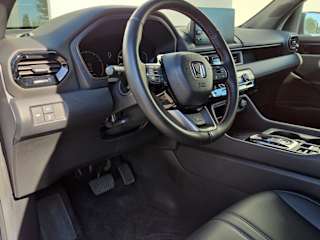 2025 Honda Pilot TrailSport - Photo 8