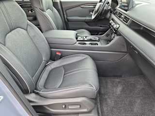 2023 Honda Pilot Elite - Photo 17