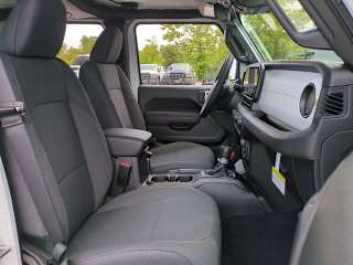 2025 Jeep Gladiator Sport S - Photo 18