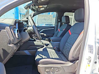 2026 Chevrolet Colorado Z71 - Photo 15