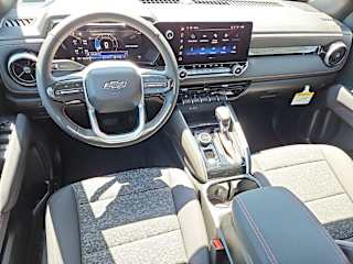 2026 Chevrolet Colorado Z71 - Photo 8