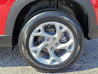 2026 Chevrolet Trax LS - Photo 13