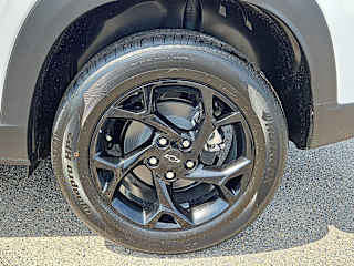 2026 Chevrolet Trax LT - Photo 13