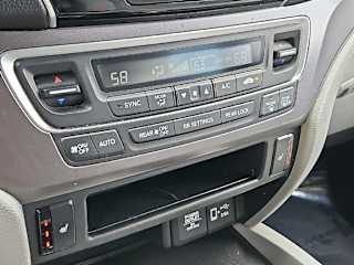2020 Honda Pilot EX - Photo 23