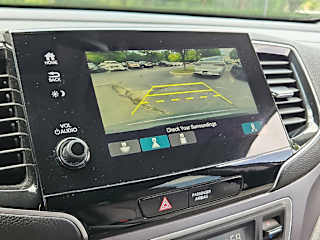 2020 Honda Pilot EX - Photo 24