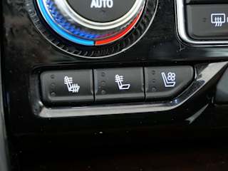 Used 2023 GMC Yukon Denali Ultimate with VIN 1GKS2EKL6PR269265 for sale in Coon Rapids, Minnesota