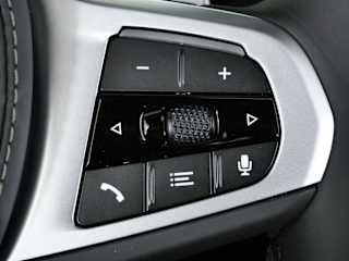 Used 2026 BMW X7 40i with VIN 5UX23EM01T9237781 for sale in Coon Rapids, Minnesota