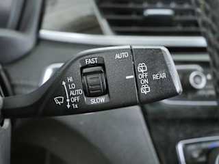 Used 2018 BMW X2 28i with VIN WBXYJ5C34JEF71231 for sale in Maplewood, Minnesota