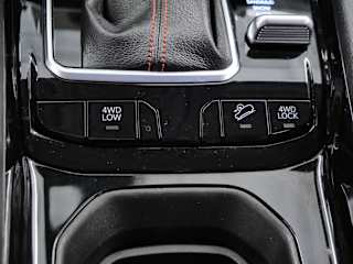 Certified 2022 Jeep Compass Trailhawk with VIN 3C4NJDDB1NT209585 for sale in Coon Rapids, Minnesota