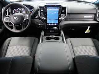 2026 RAM 2500 Big Horn - Photo 8