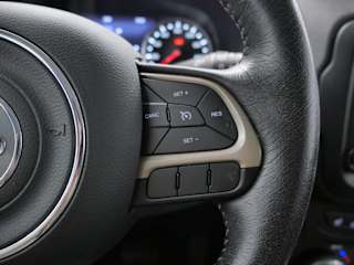 Used 2015 Jeep Renegade Limited with VIN ZACCJBDT1FPC08627 for sale in Maplewood, Minnesota