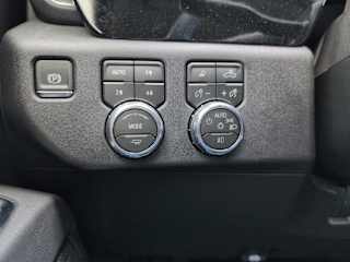 2026 GMC Sierra 2500HD SLT - Photo 36