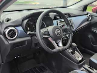2025 Nissan Versa Sedan SV - Photo 8