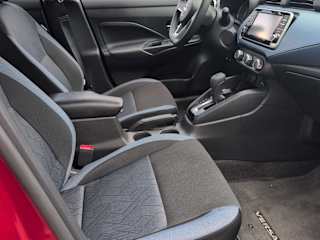 2025 Nissan Versa Sedan SV - Photo 16