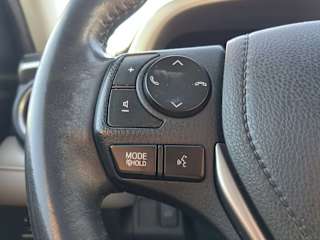 Used 2018 Toyota RAV4 XLE with VIN JTMRJREV5JD163637 for sale in Casper, WY
