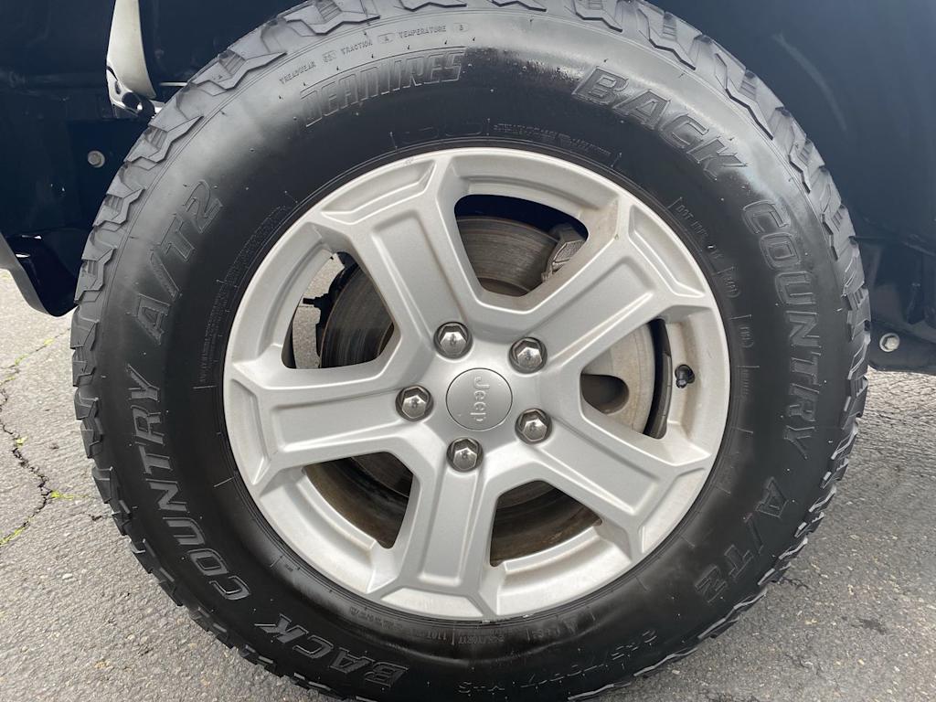 Thumbnail: 2018 Jeep Wrangler - 6