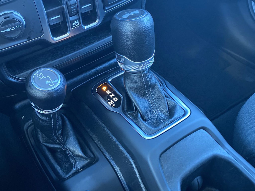 Thumbnail: 2024 Jeep Wrangler - 12