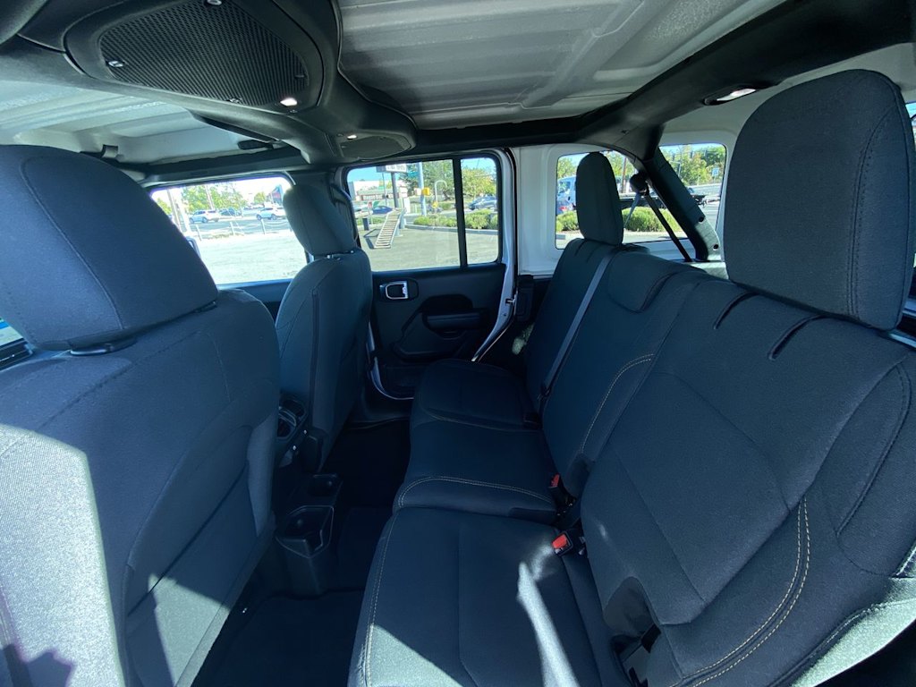 Thumbnail: 2024 Jeep Wrangler - 10