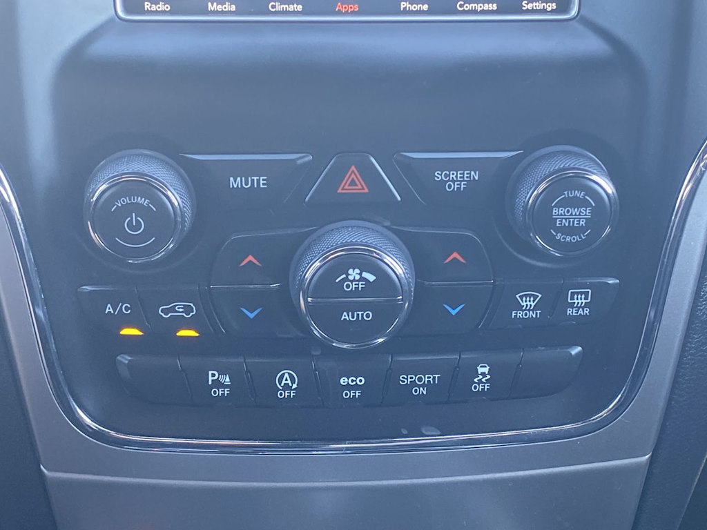 Thumbnail: 2019 Jeep Grand Cherokee - 23