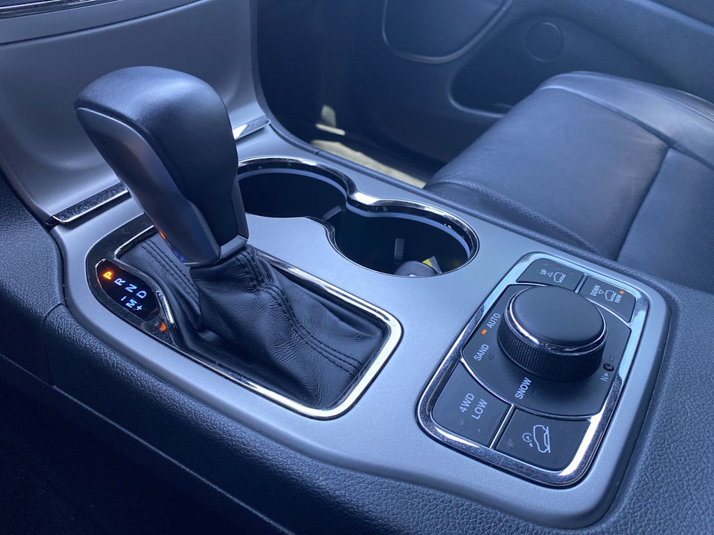 Thumbnail: 2018 Jeep Grand Cherokee - 12