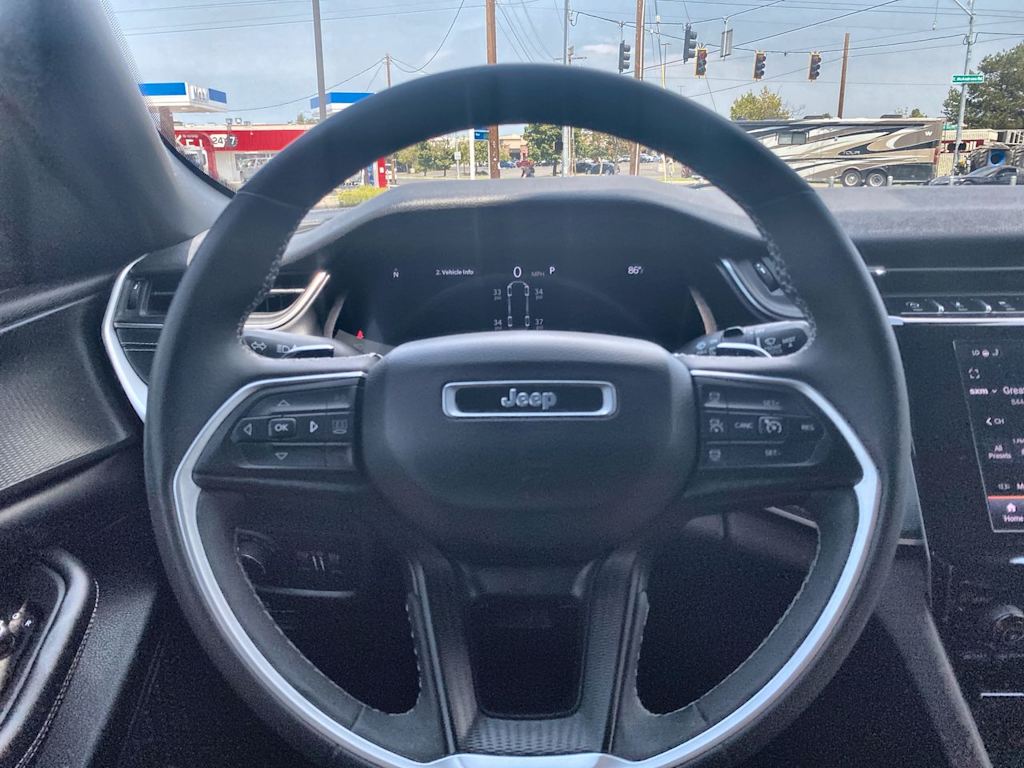 Thumbnail: 2023 Jeep Grand Cherokee L - 2