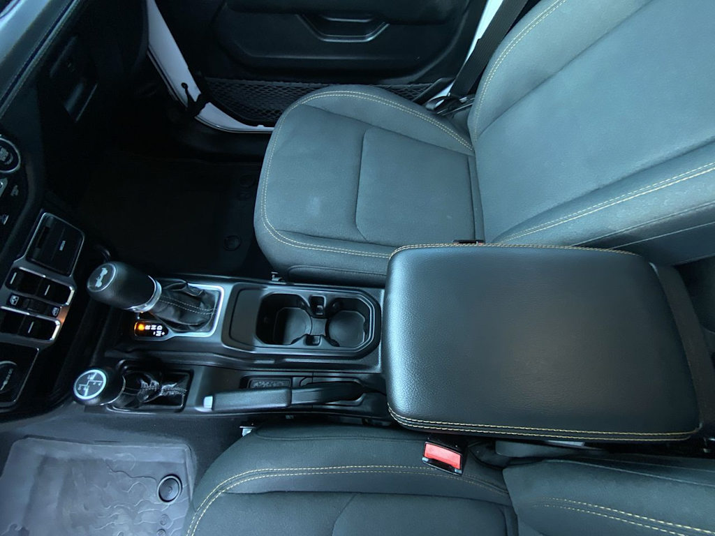 Thumbnail: 2024 Jeep Wrangler - 24