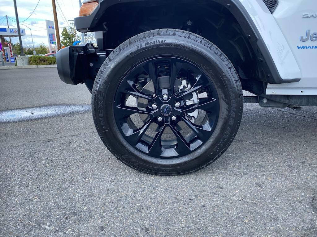 Thumbnail: 2024 Jeep Wrangler - 7