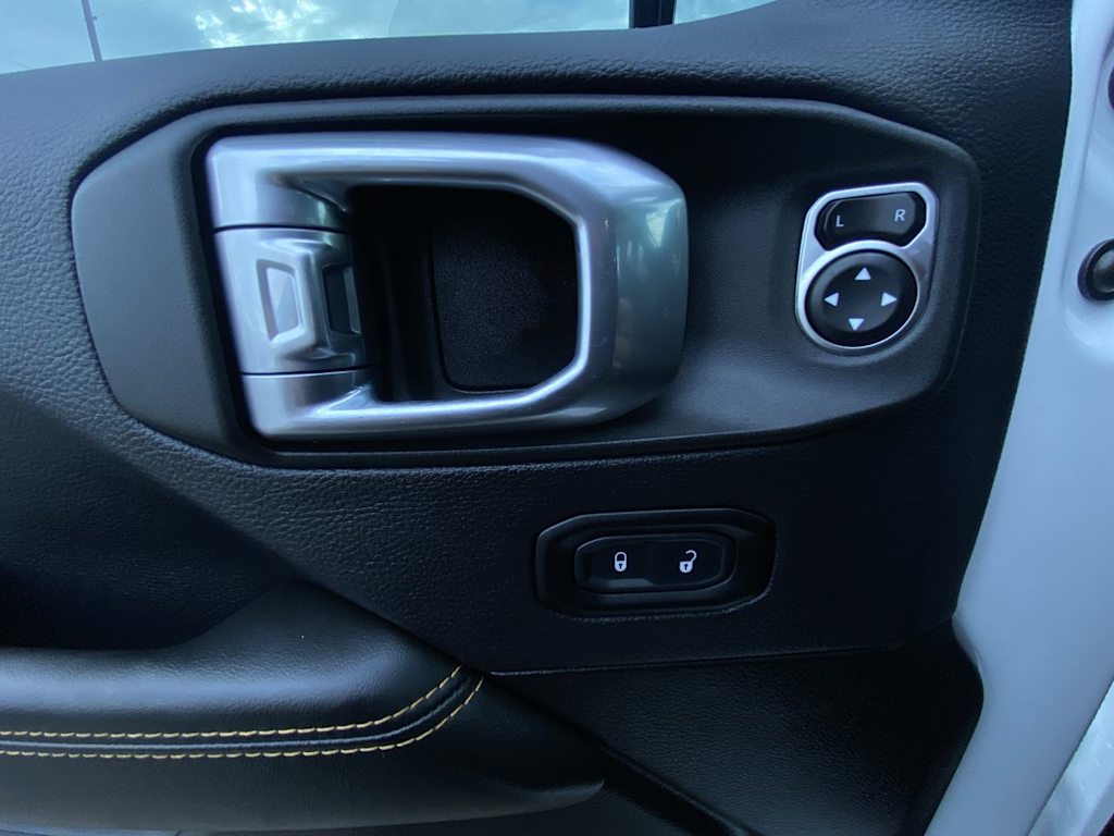 Thumbnail: 2024 Jeep Wrangler - 21