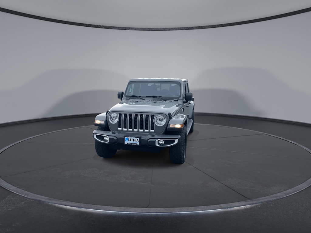 Thumbnail: 2021 Jeep Gladiator - 16