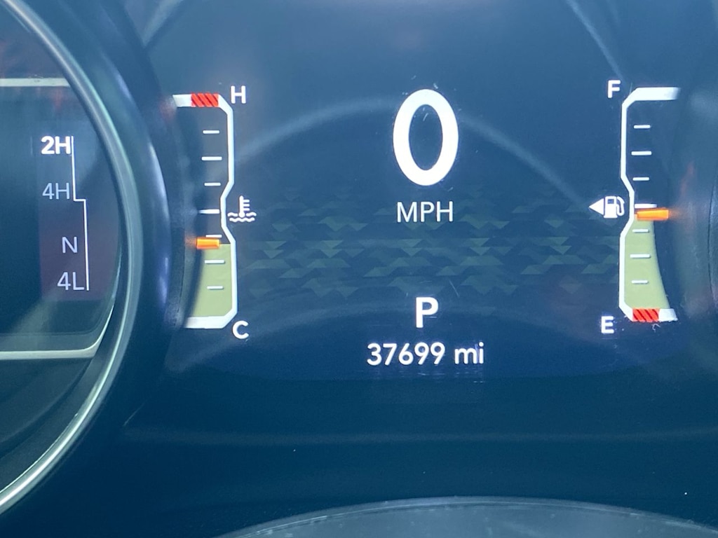 Thumbnail: 2021 Jeep Gladiator - 14