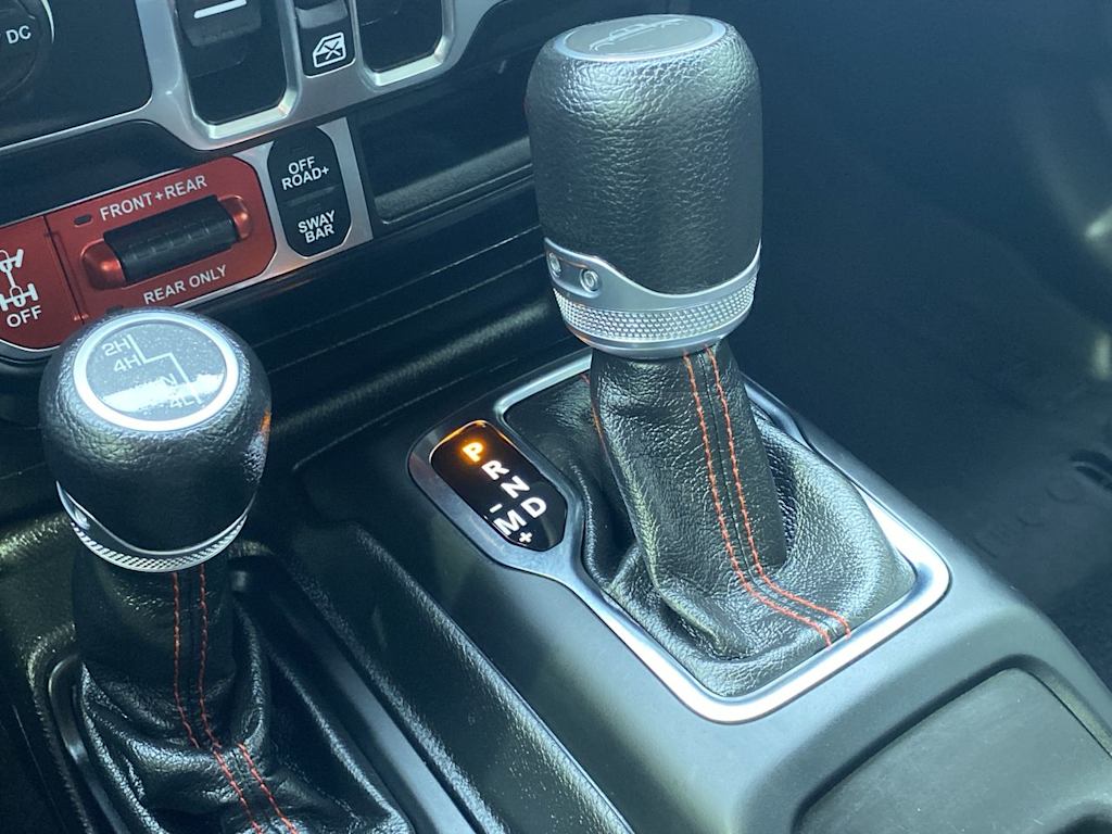 Thumbnail: 2021 Jeep Gladiator - 13