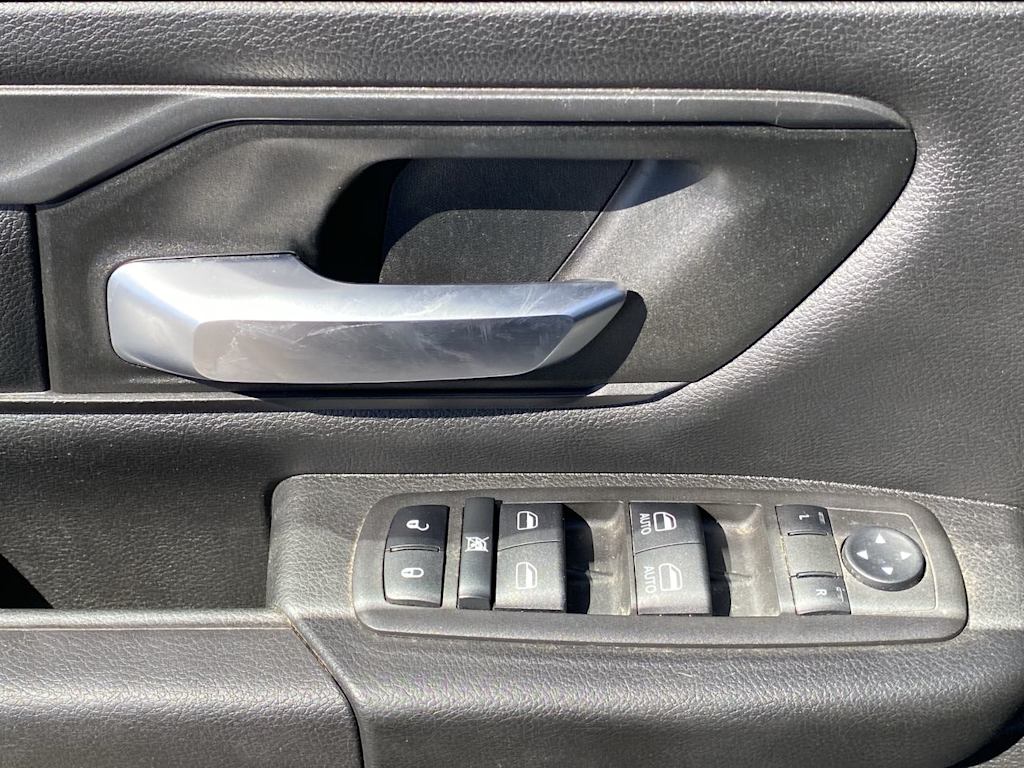 Thumbnail: 2022 RAM 1500 - 21