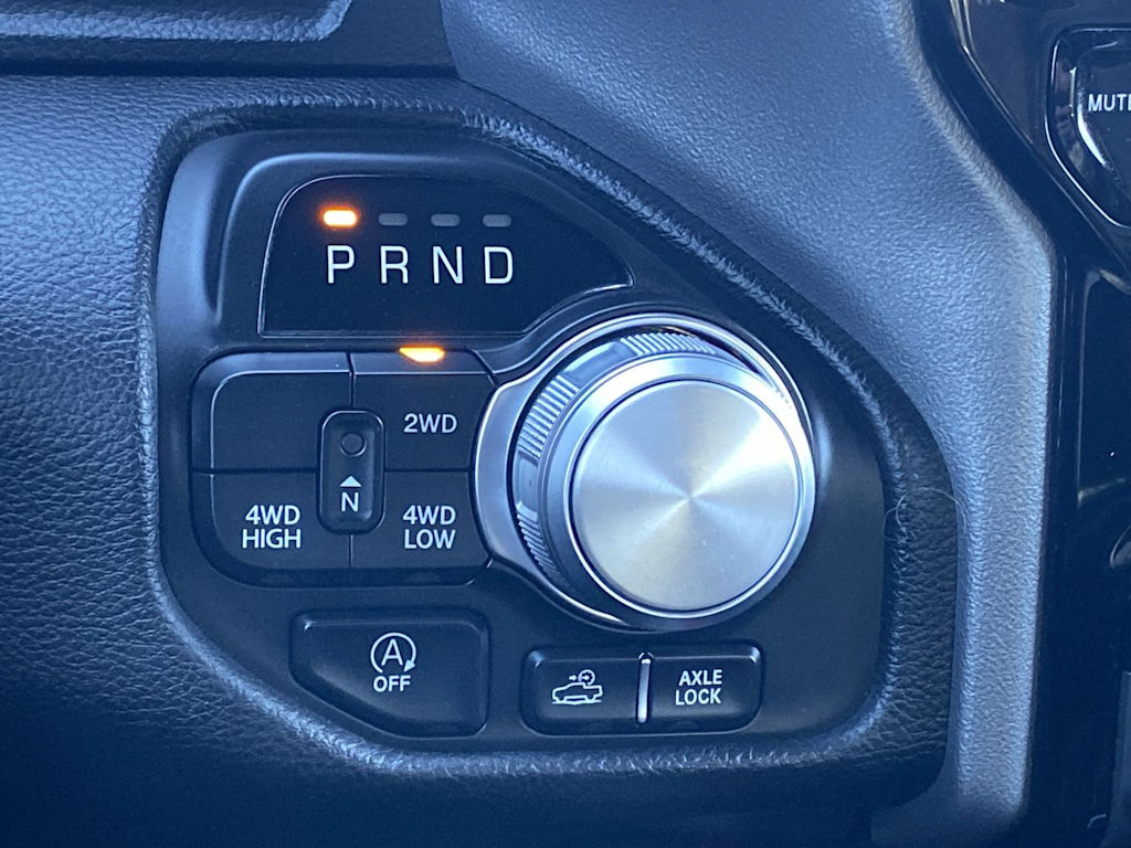 Thumbnail: 2024 RAM 1500 - 24