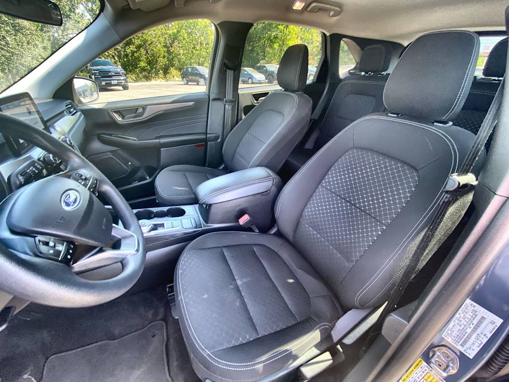 Thumbnail: 2025 Ford Escape - 9