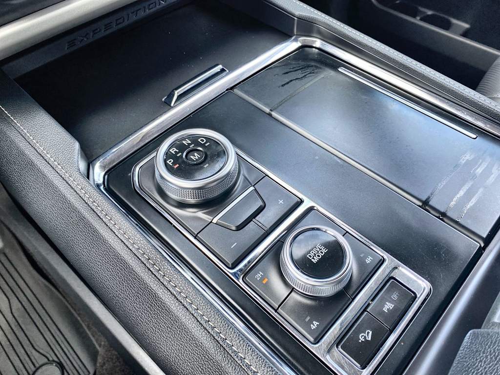 Thumbnail: 2023 Ford Expedition - 11