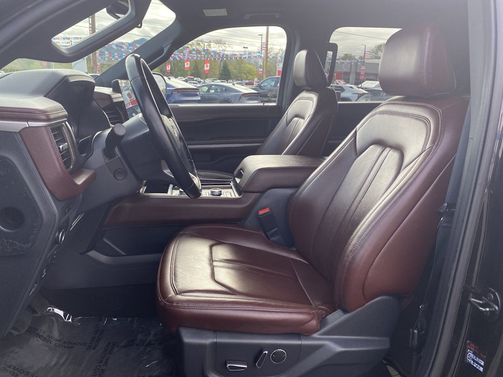 2022 Ford Expedition Limited 8