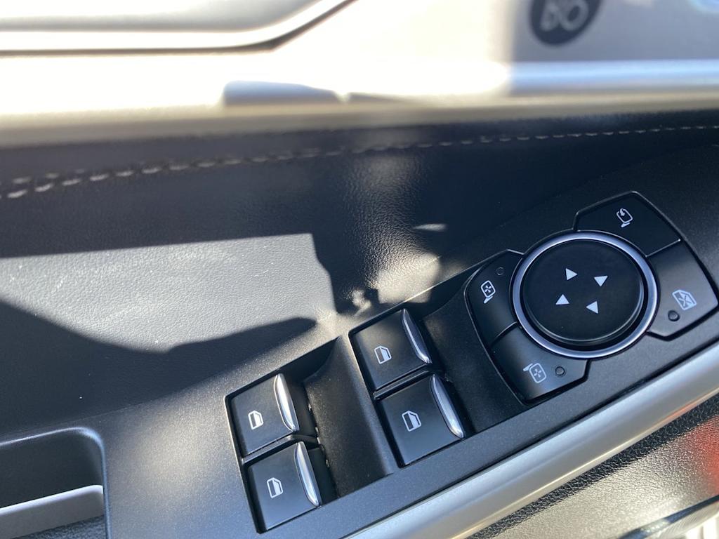 Thumbnail: 2023 Ford Explorer - 22