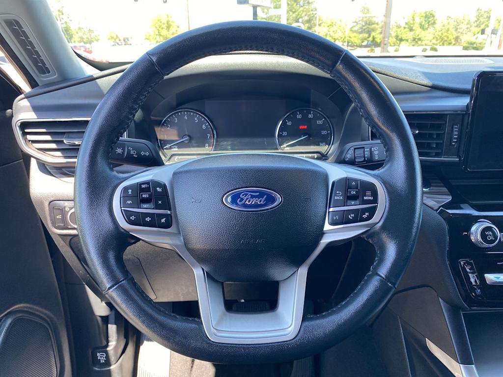 Thumbnail: 2023 Ford Explorer - 3