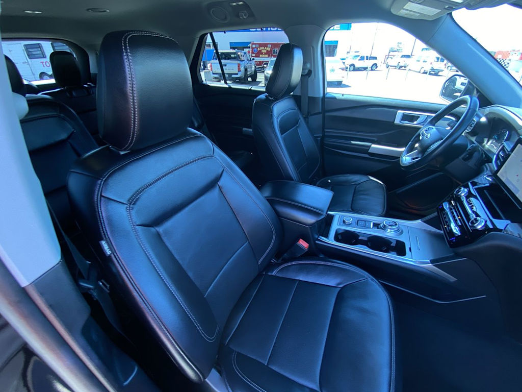 Thumbnail: 2023 Ford Explorer - 11