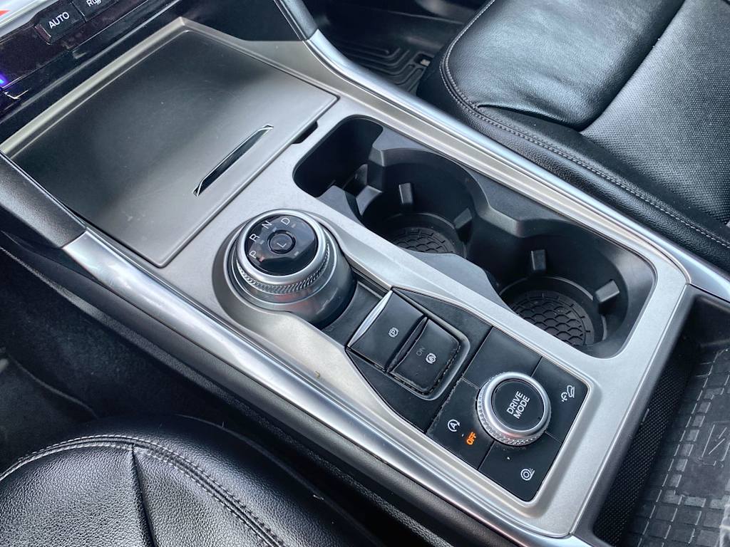 Thumbnail: 2023 Ford Explorer - 12