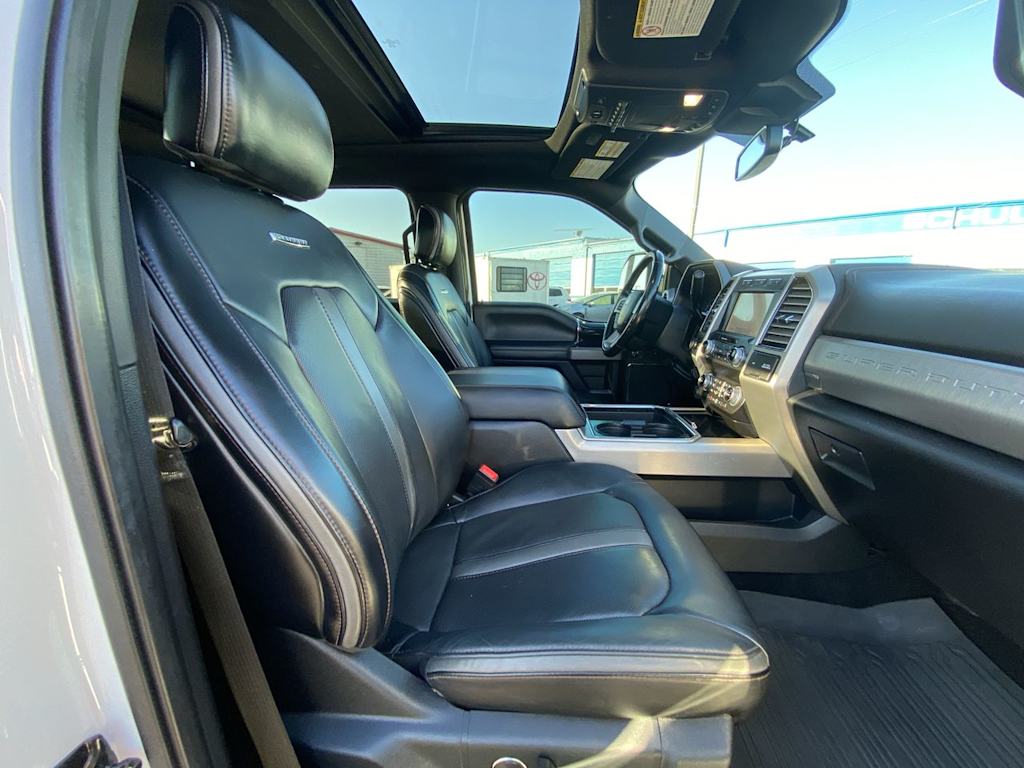 Thumbnail: 2020 Ford F-350 - 26