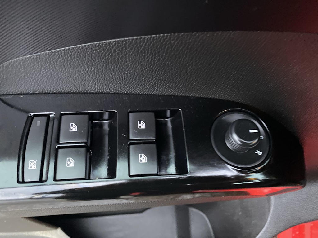 Thumbnail: 2020 Chevrolet Sonic - 21