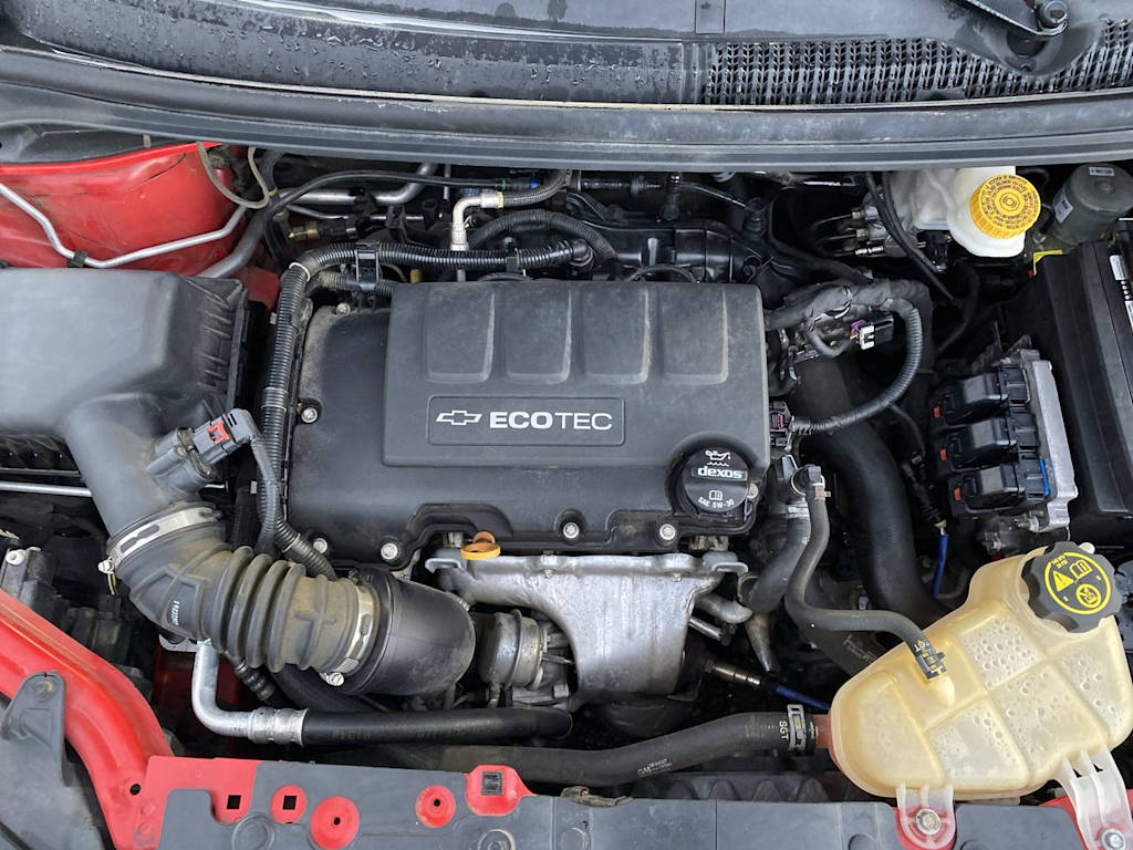 Thumbnail: 2020 Chevrolet Sonic - 6